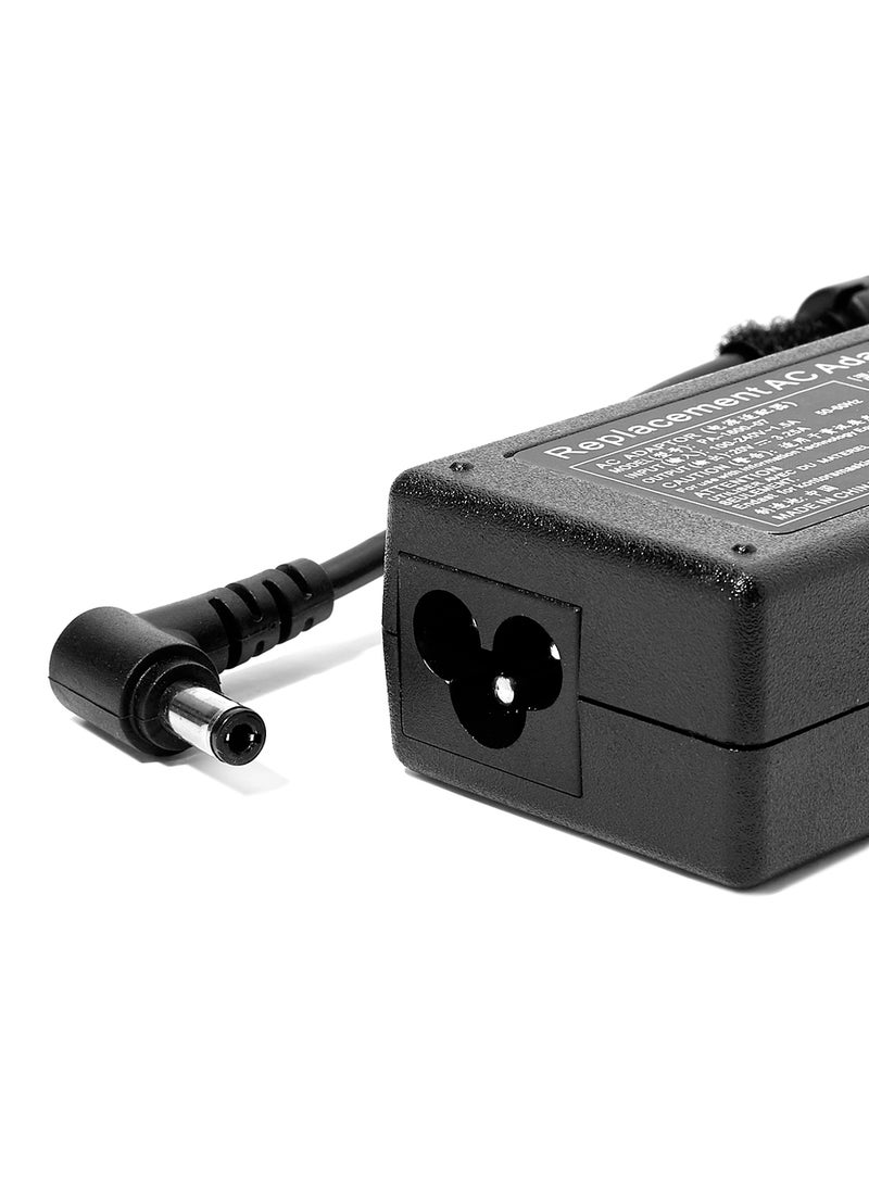 نيوستار محول بمنفذ USB للابتوب لينوفو أسود - Image 2