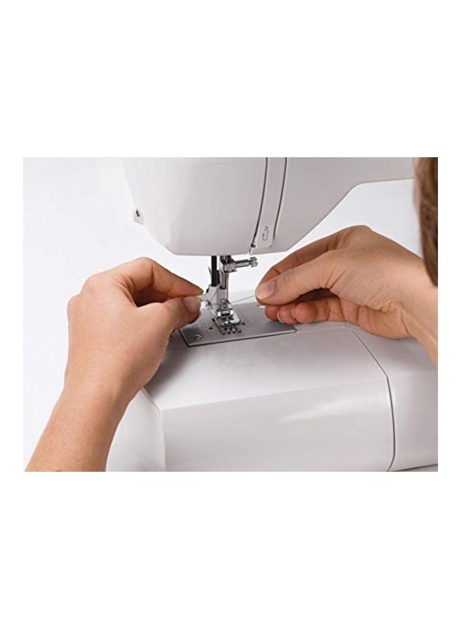 SINGER - Manual Sewing Machine 6160 White/Blue - Image 1