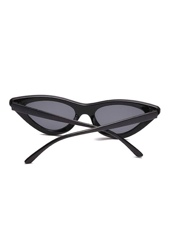 women UV Protected Cat-Eye Sunglasses - Image 3