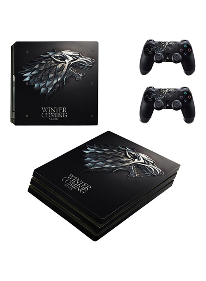 سكين طقم ملصقات بطبعة عبارة "Winter Is Coming Stark" لجهاز ألعاب بلاي ستيشن 4 برو وذراع التحكم مكون من 3 قطع