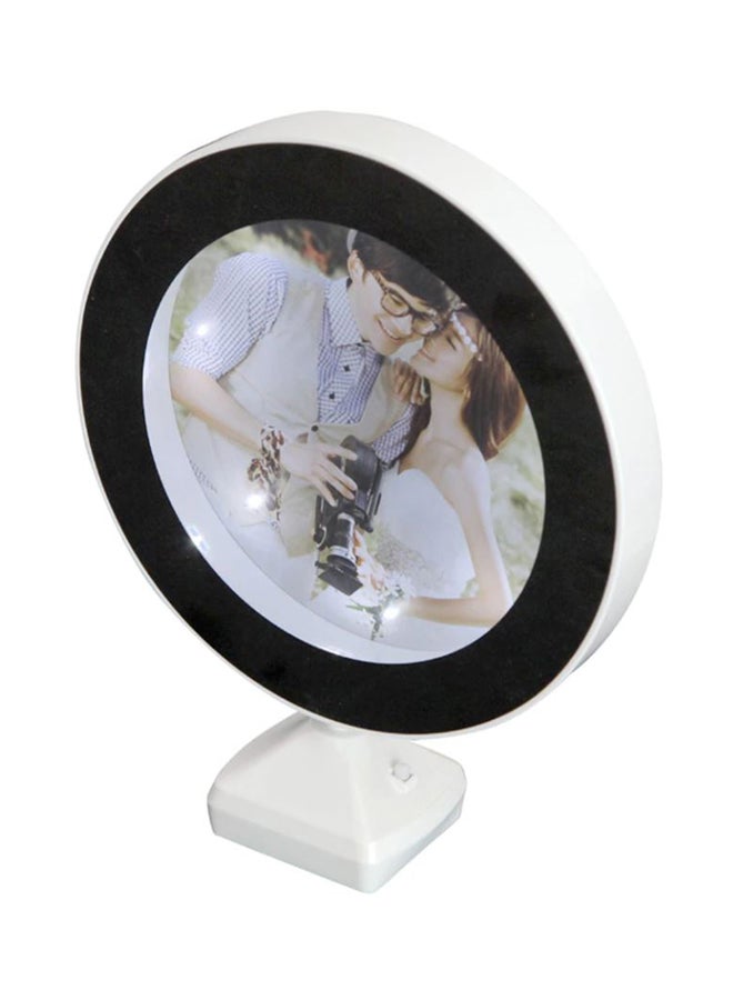 ماجيك - مصباح طاولة عاكس بإضاءة LED متعدد الاستعمالات مع إطار للصورة أبيض 20x25x2.6Ø³Ù†ØªÙŠÙ…ØªØ± - Image 1
