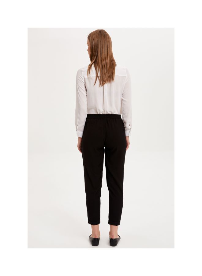 DeFacto Solid Pattern Casual Jogger Pants Black  - Image 2