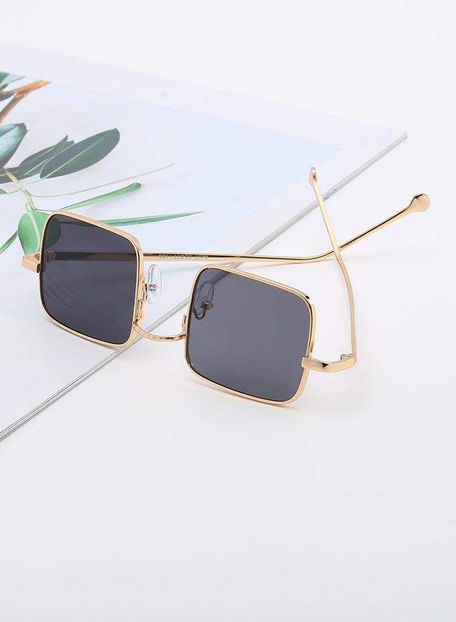 Sharpdo Women's UV Protection Rectangular Sunglasses - Image 2