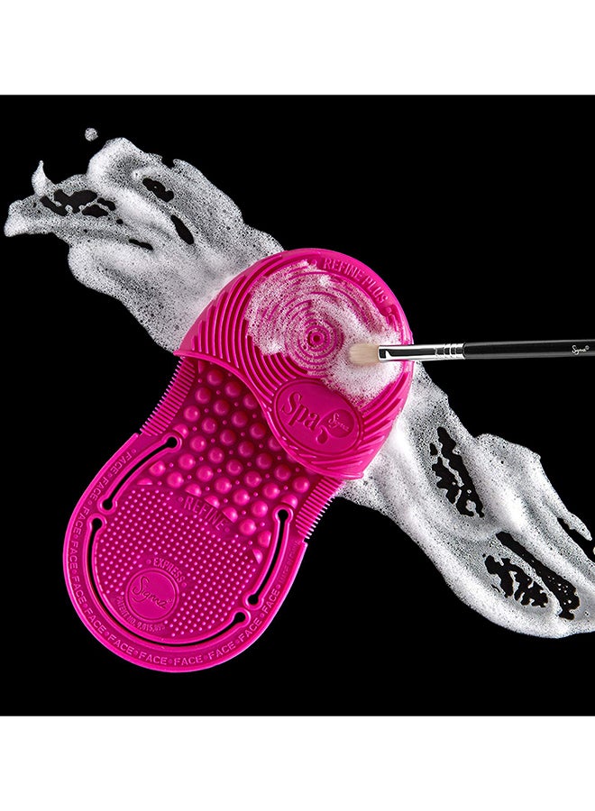 Sigma Beauty Spa Express Brush Cleaning Glove Pink  - Image 5