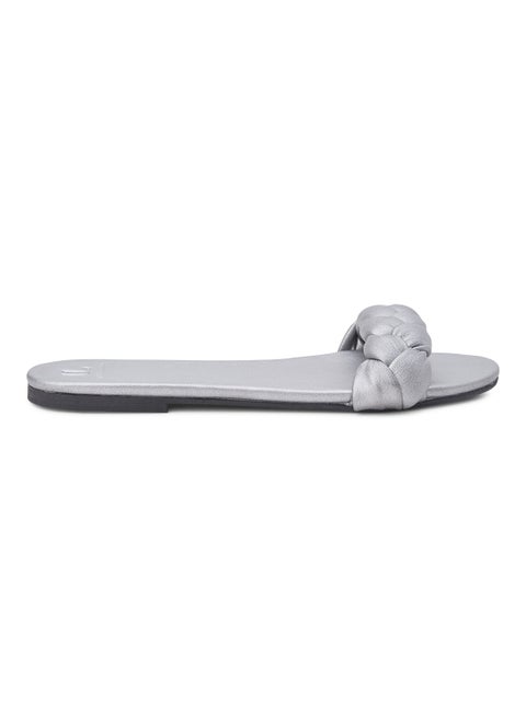 Simple Casual Pass Slides Silver