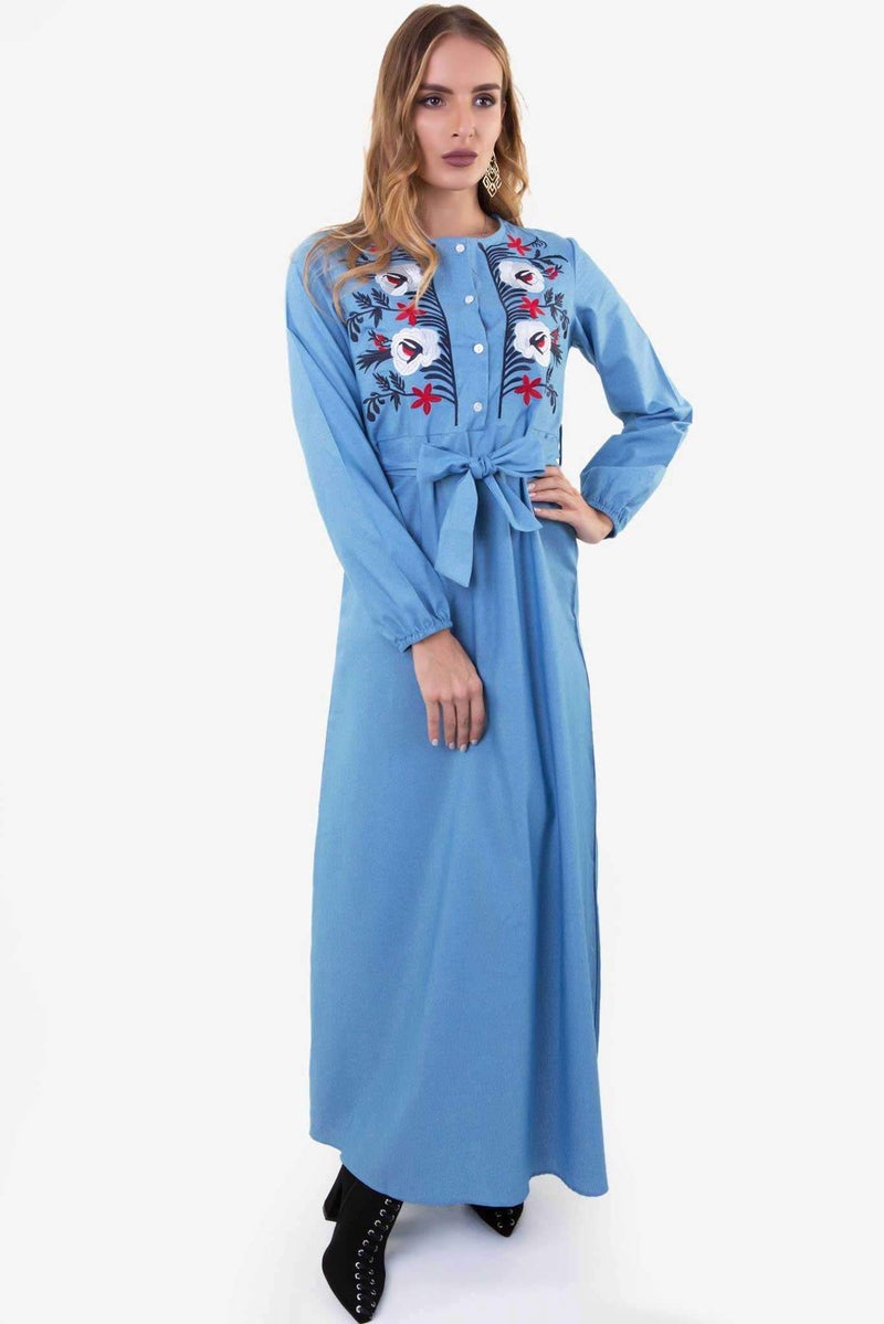 رو أورانج فستان جينز بنقشة زهور بلون الجينز الأزرق - Image 3