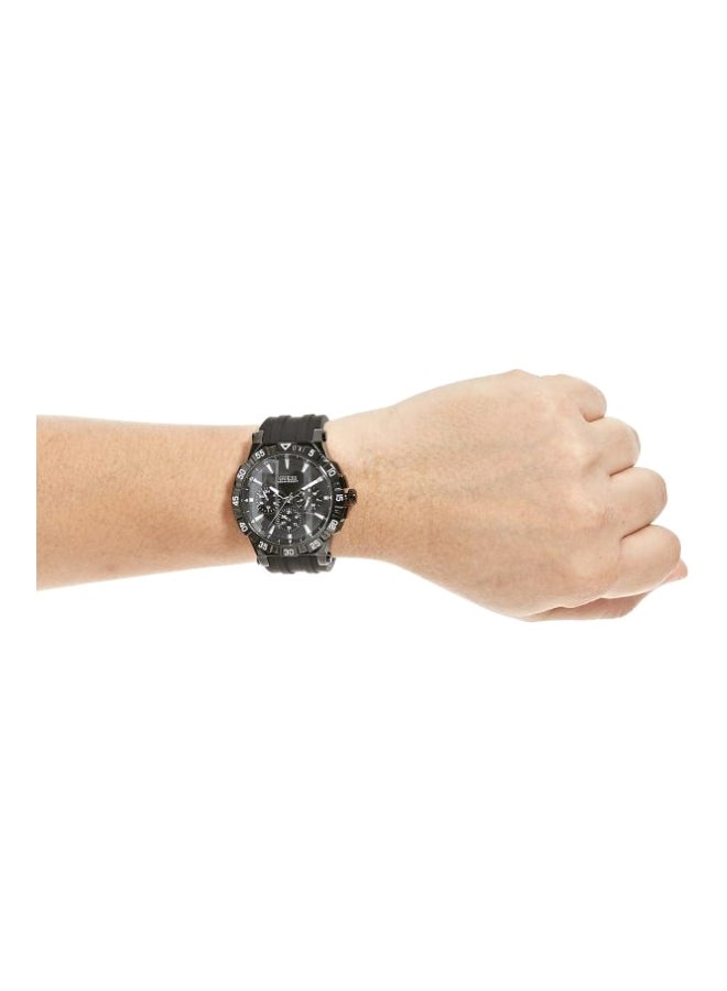 GUESS - Men's Exec Analog Watch W0966G2 - Image 1