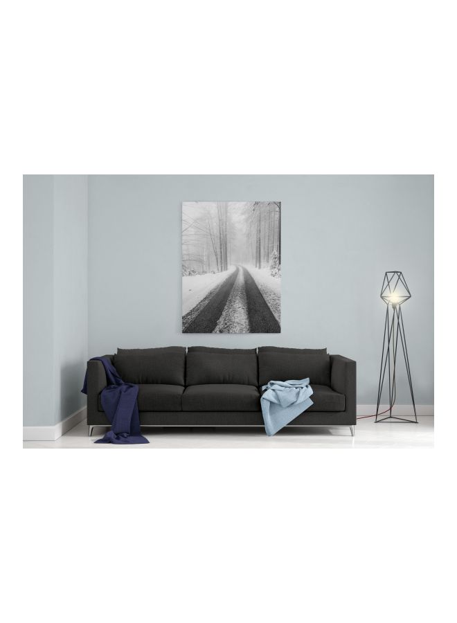 لوحة فنية من قماش الكانفاس بإطار بطبعة طريق مليء بالثلج أبيض/رمادي 60x80سم - Image 3