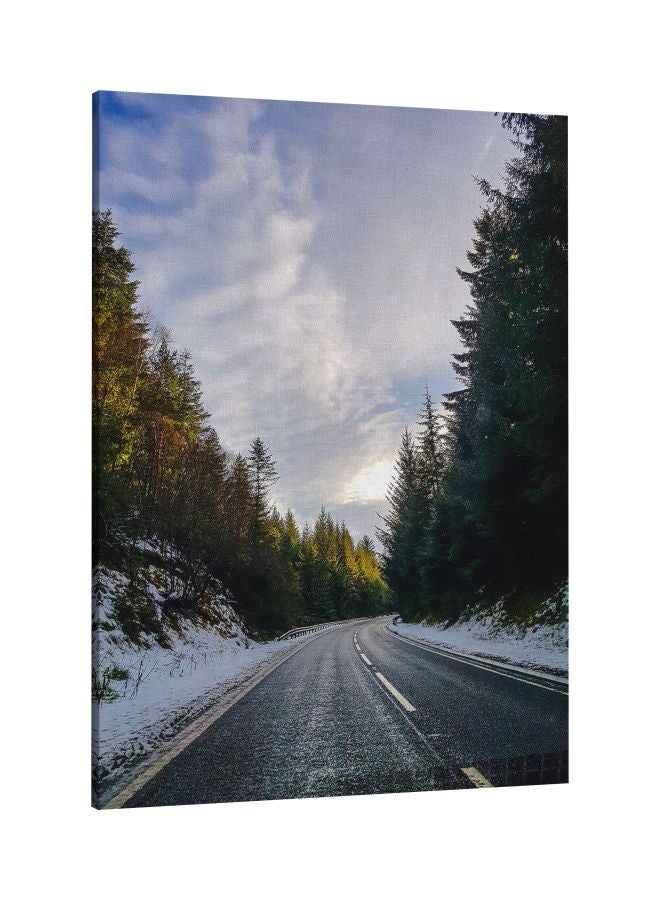 لوحة فنية من قماش الكانفاس بإطار بطبعة غابة رمادي/ أزرق/ أخضر 60x80سم - Image 1