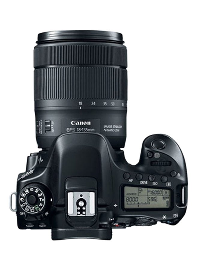 كاميرا رقمية ذات عدسة أحادية عاكسة EOS 80D بعدسات EF-S مقاس 18-135 مم ببعد بؤري 3.5-5.6 IS STM، تتميز بدقة 24.2 ميجابكسل وشاشة LCD لمسية وواي فاي مدمج لمشاركة الصور