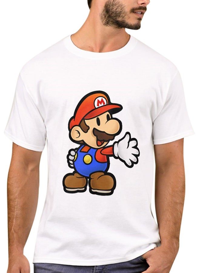 فرست بيس تيشيرت بأكمام قصيرة بطباعة ماريو أبيض - Image 1