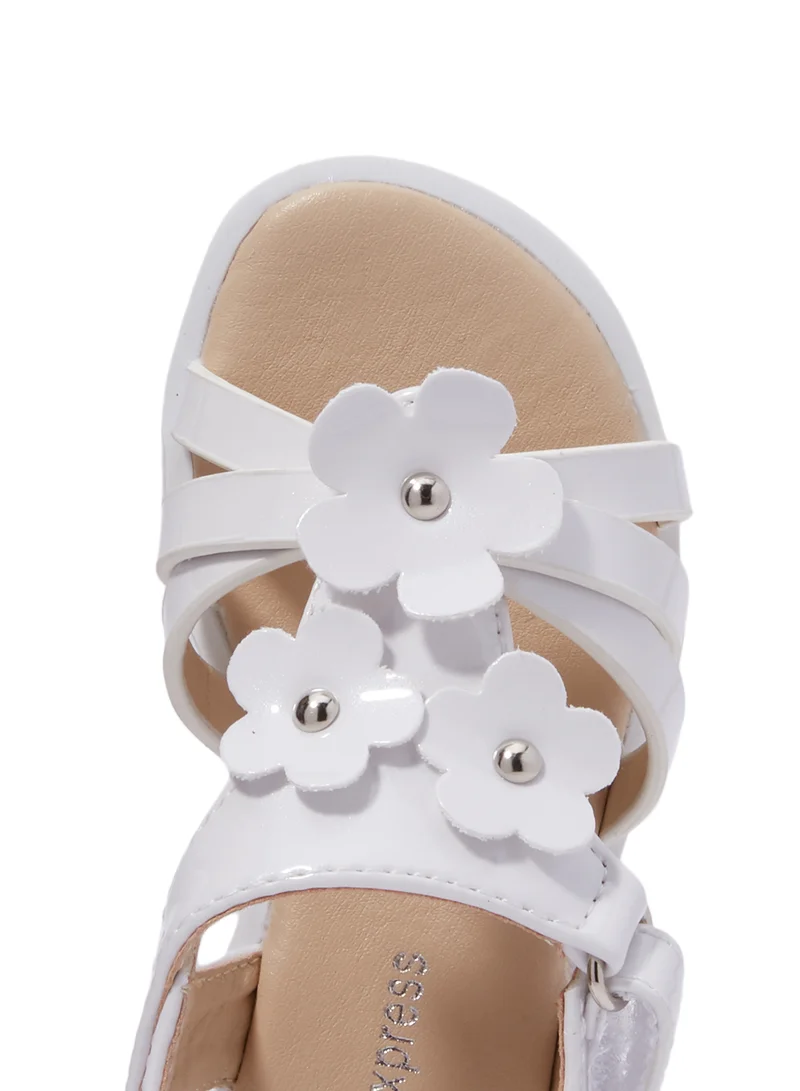 shoexpress Ariana Flat Sandals White
