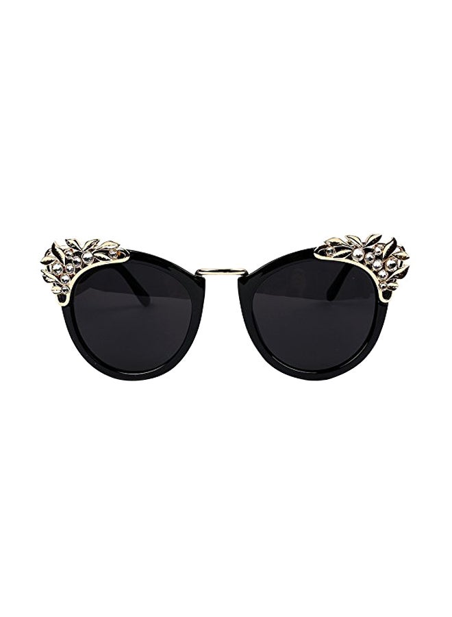 TOEON Women's Vintage Cat-Eye Sunglasses - Image 1