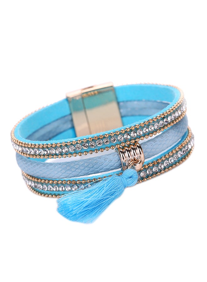 سوار متعدد الطبقات ومزين بأشكال الشرابة