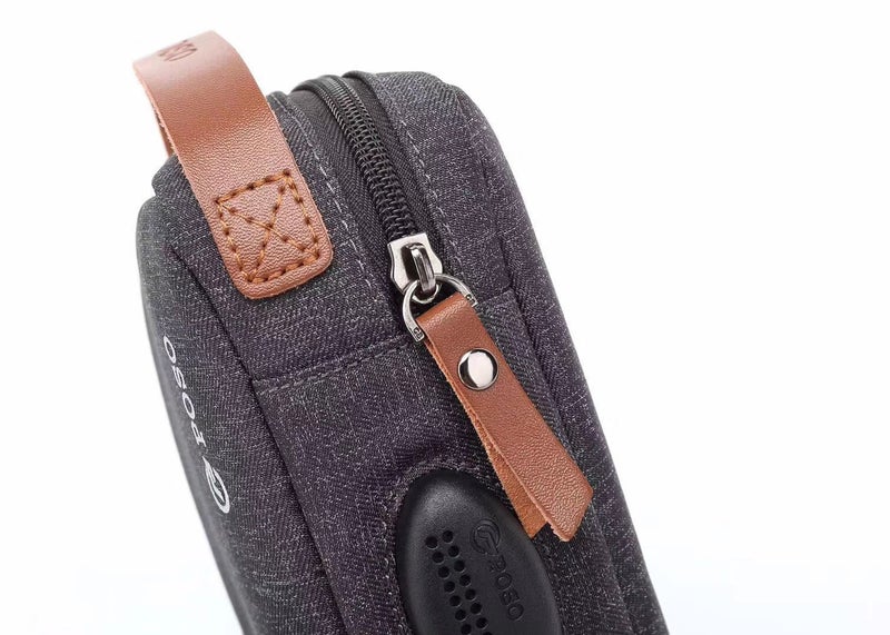 بوزو حقيبة مقاومة للماء مع USB للشحن رمادي  - Image 3