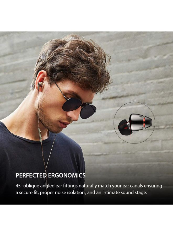 1MORE Quad Driver In-Ear Wired Headphone Black - Image 4