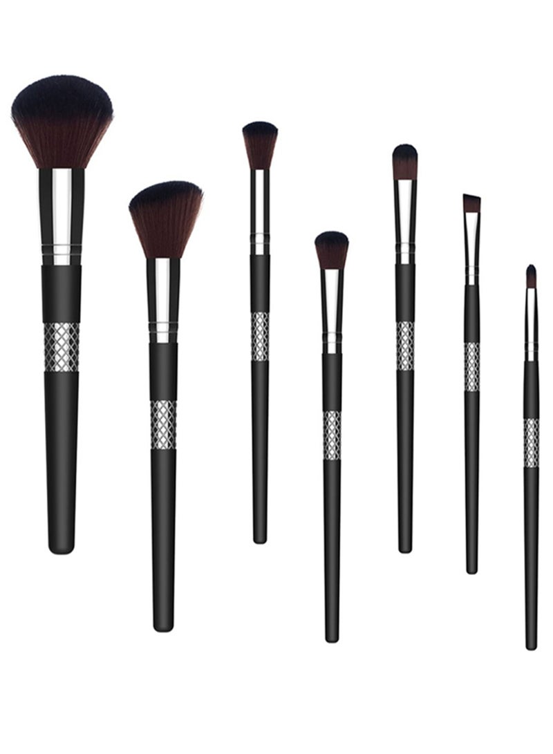 طقم فُرش مكياج احترافية من 7 قطع أسود/فضي/بني - Image 2