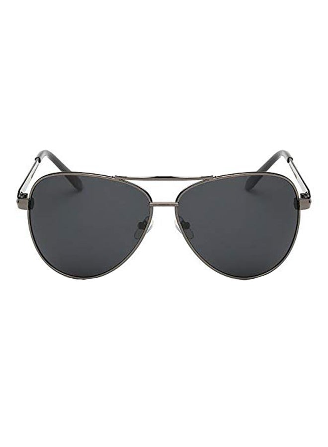 Men's Fashion Pilot Sunglasses - Image 1
