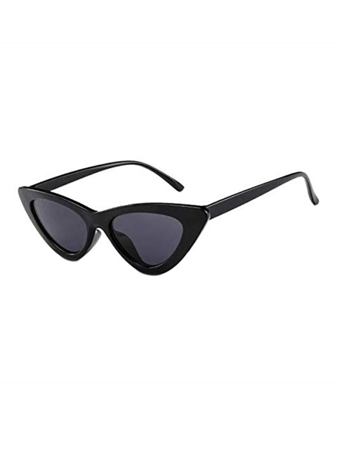 Women's Cat Eye Frame Sunglasses - Image 2