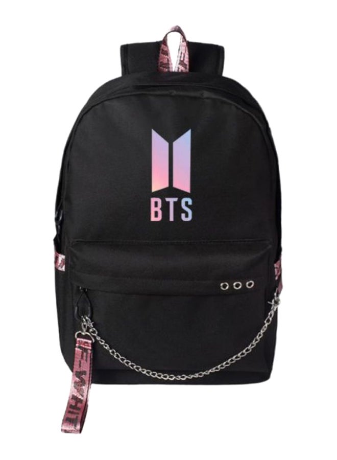 حقيبة ظهر عصرية مطبوع عليها BTS مزودة بمنفذ شحن USB أسود - Image 1