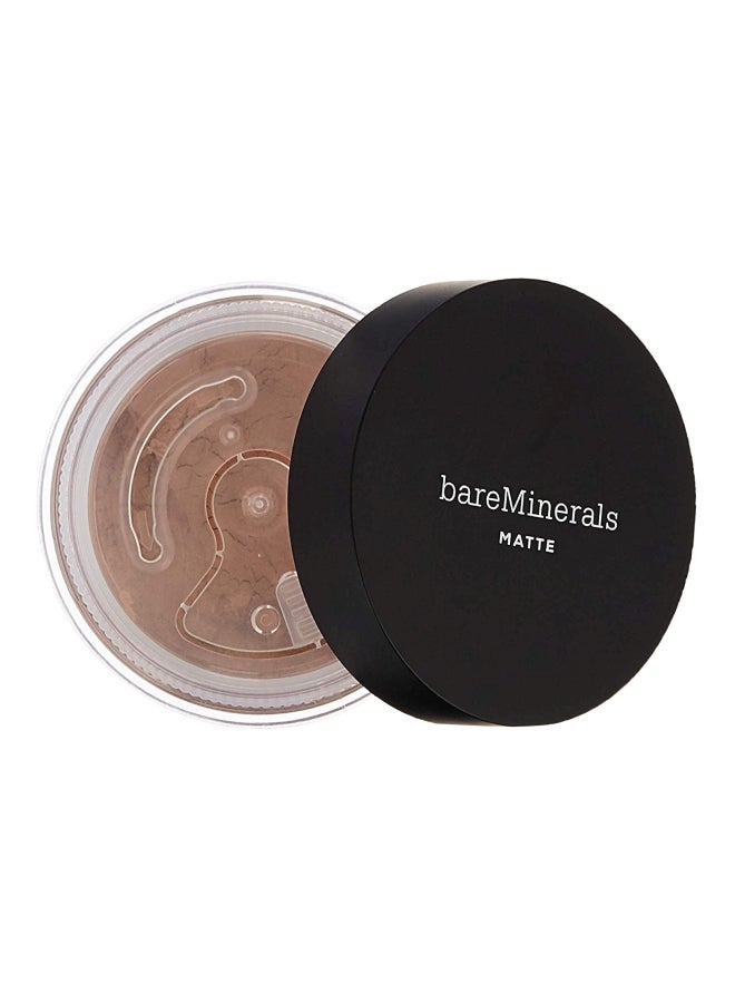 بير ماينرالز كريم أساس بلمسة نهائية غير لامعة بعامل الحماية من الشمس 15 واسع الطيف ميديام 10 - Image 1