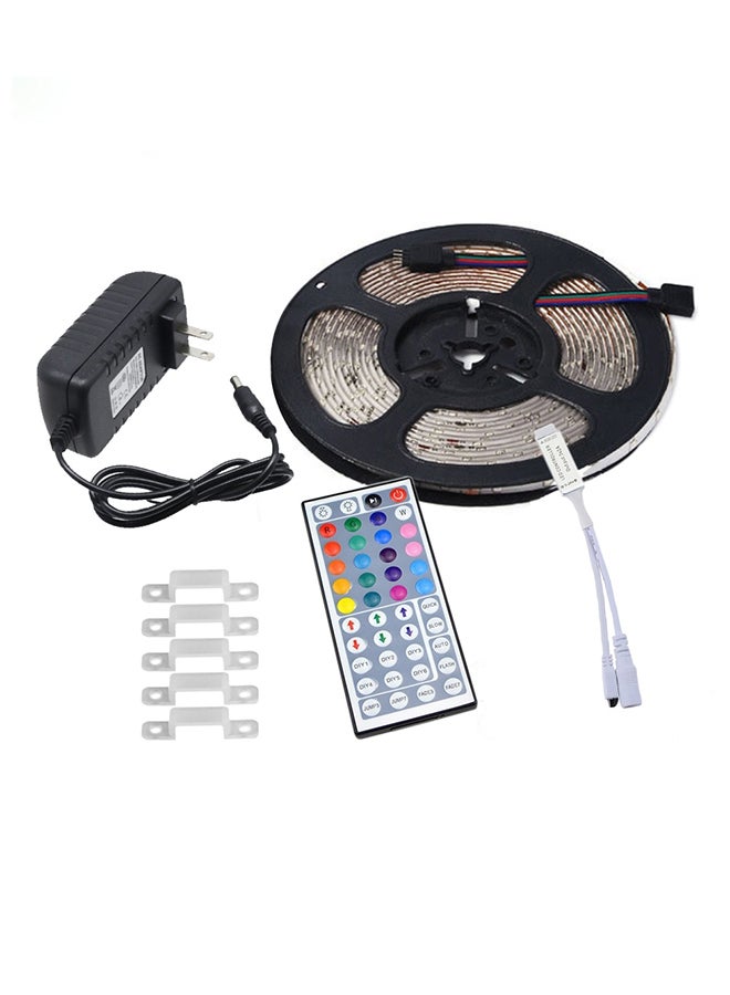 واي دابليو إكس لايت شريط إضاءة LED مضاد للماء بإضاءة متعددة الألوان RGB مزود بجهاز تحكم عن بعد أسود/ أبيض