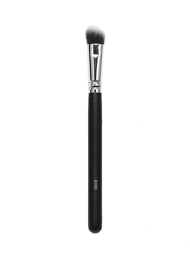 Contour And Concealer Brush 30 Black/Silver - v1566877465/N29259170A_1