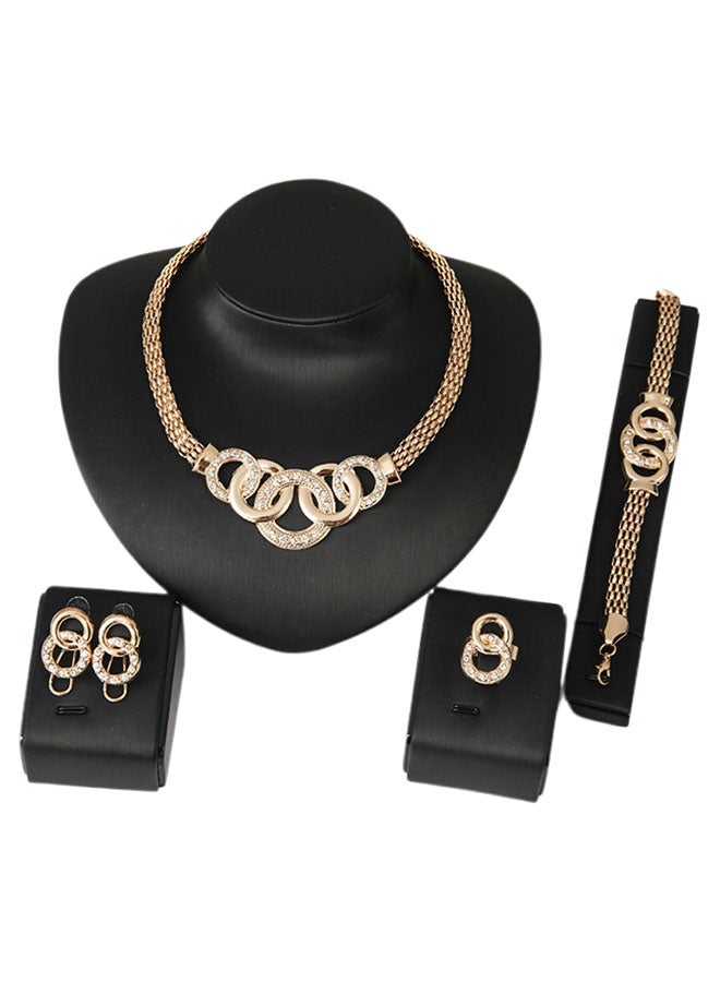 دي دي طقم مجوهرات من الذهب عيار 18قيراط مكون من 4 قطع