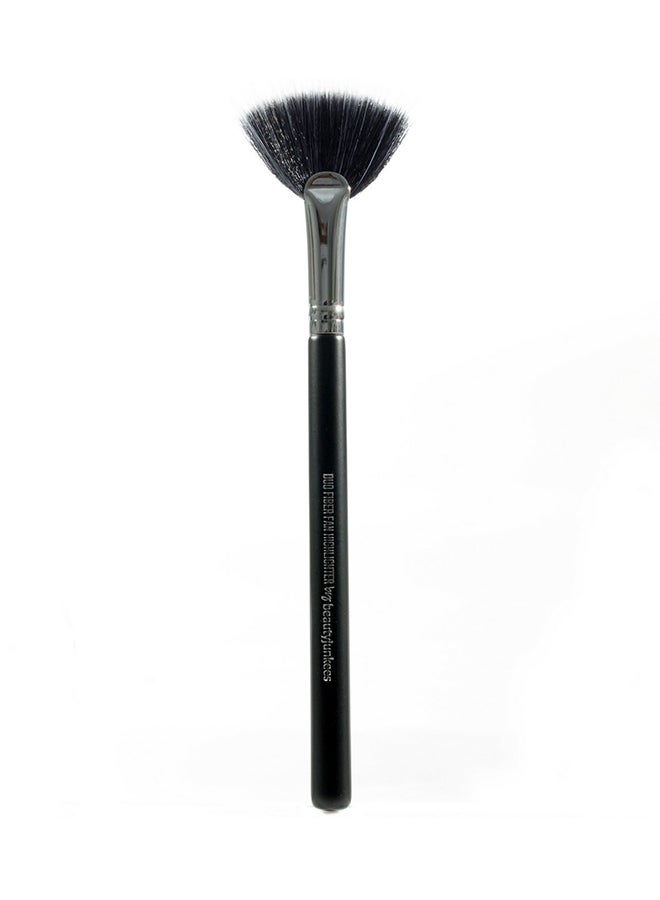 Beauty Junkees - Pro Highlighter Fan Makeup Brush Black/Silver - Image 1
