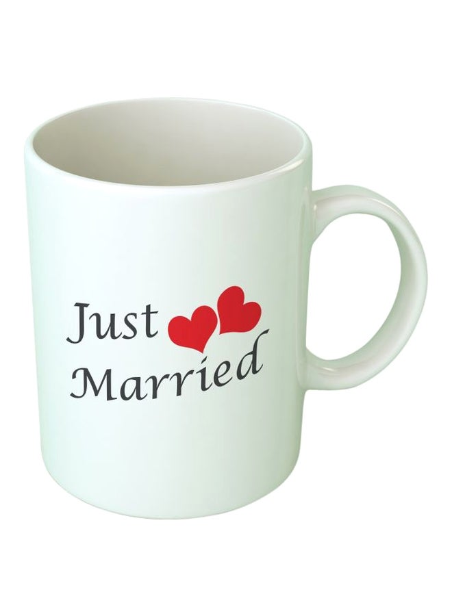 مج قهوة بطبعة عبارة "Just Married" أبيض/أحمر/أسود - v1566975765/N29431306A_1