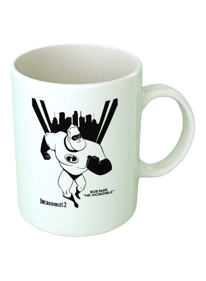 فاست برينت مج مزين بطبعة مستوحاة من فيلم الرسوم المتحركة "Incredibles 2" أبيض/ أسود