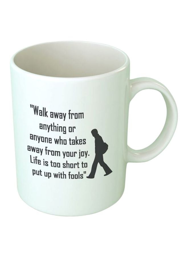 فاست برينت مج مطبوع عليه اقتباس أبيض/ أسود