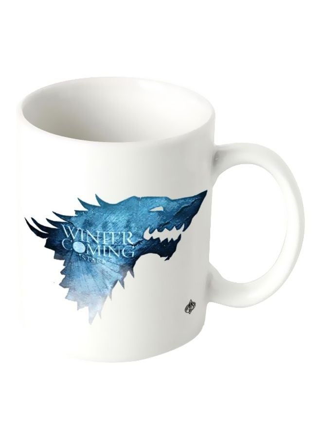 فاست برينت مج بطبعة تحمل عبارة Winter Coming أبيض/أزرق