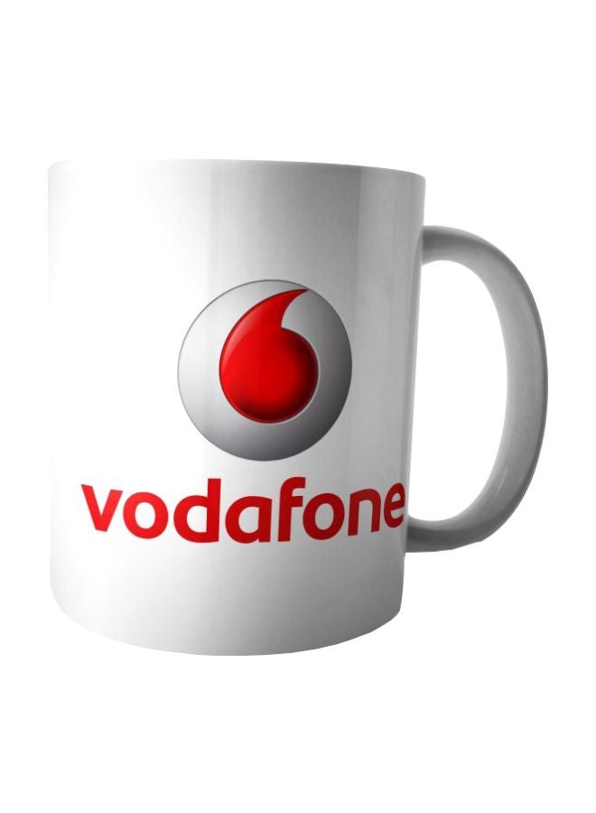 ويب أفندي مج مزين بنمط مطبوع بكلمة "Vodafone " أبيض/أحمر