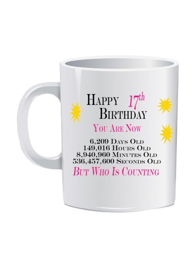 مج مزين بطبعة عبارة "Happy 17th Birthday" أبيض/أسود/أصفر
