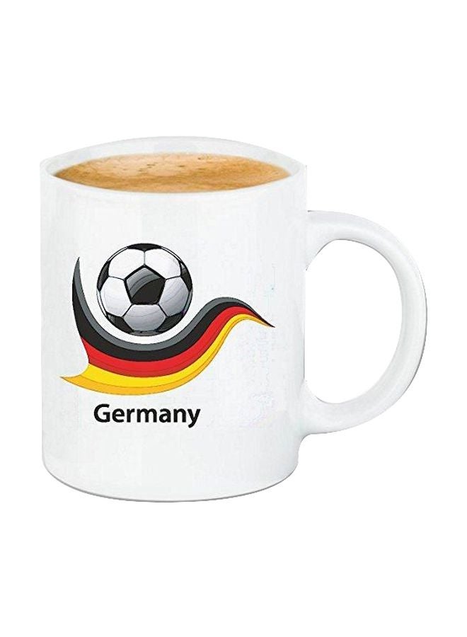 بي اتش مج مزين بنمط مطبوع بكلمة "Germany" أبيض/ أصفر/ أحمر