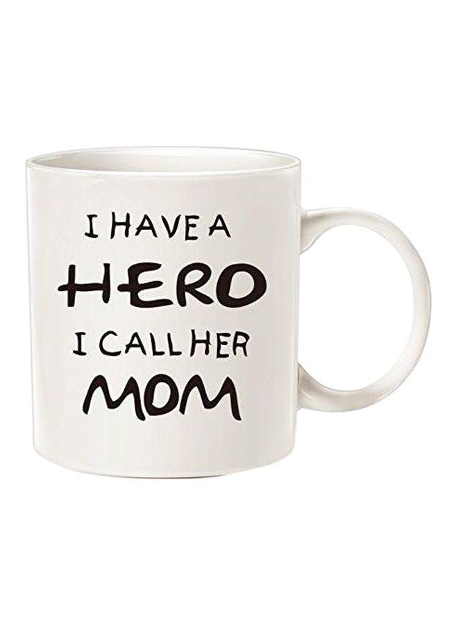 مج من السيراميك بطبعة أبيض/ أسود