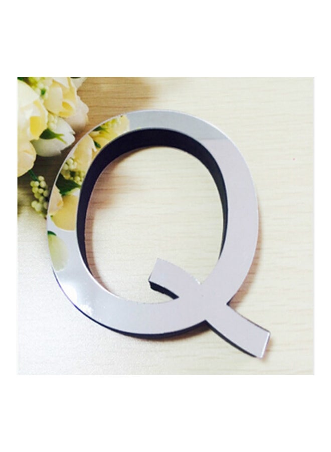 طقم ملصقات جدارية ثلاثية الأبعاد عاكسة على شكل الحرف الإنجليزي "Q" مكون من قطعتين فضي 20 x 5 x 10سم