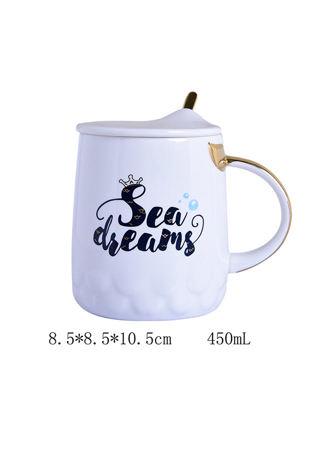 كوب مطبوع عليه عبارة "Sea Dreams" مع غطاء وملعقة أبيض - Image 2