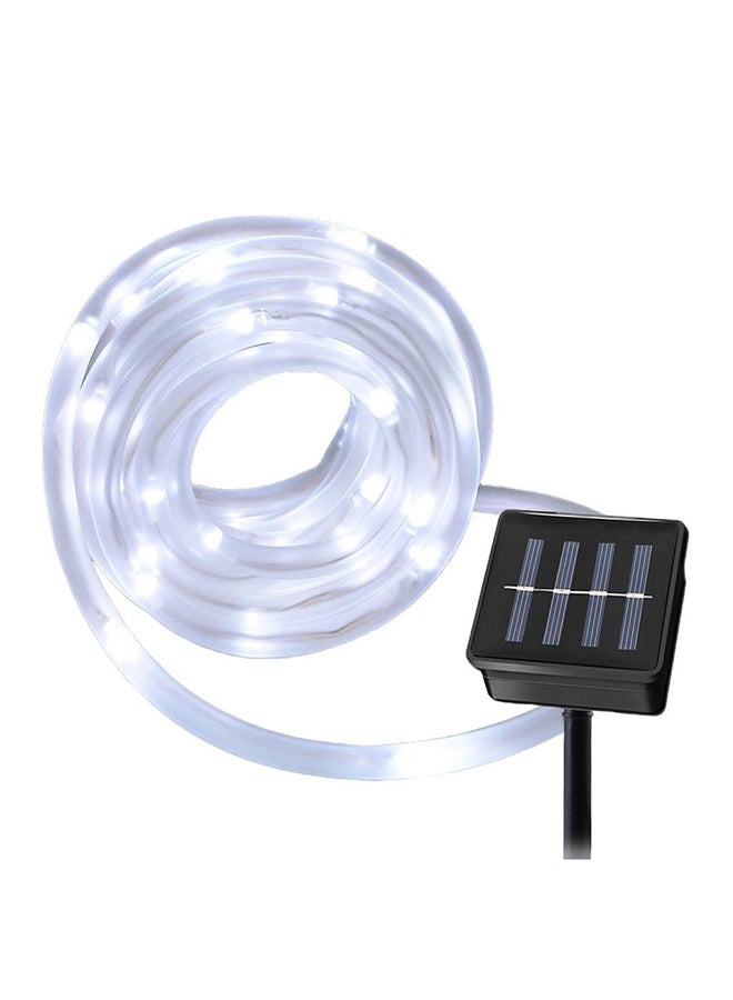 واي دابليو إكس لايت حبل ضوء شمسي للمساحات الخارجية يضم 100 مصباح LED أبيض 17x16x4سم - Image 2