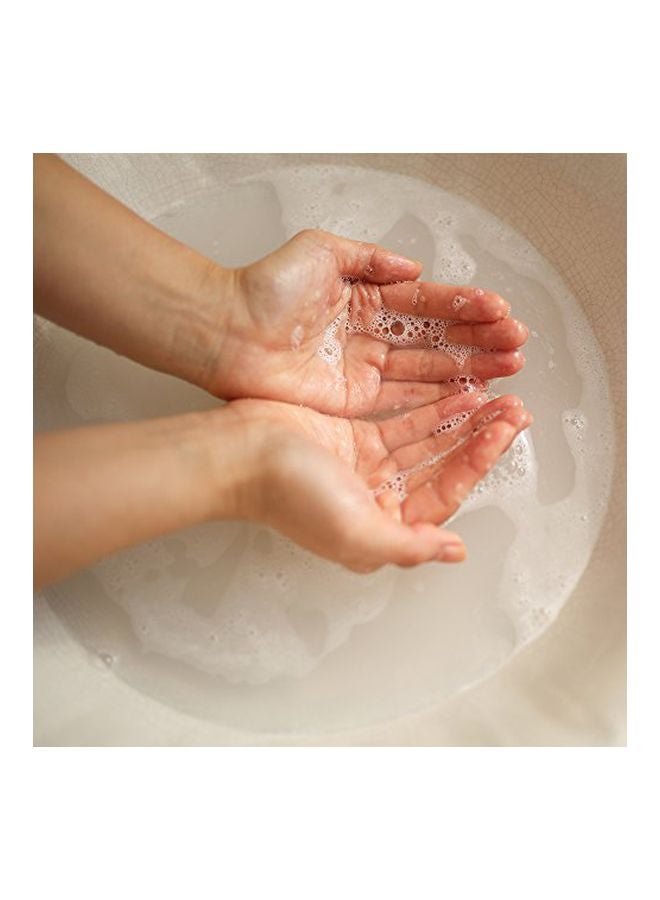 Farmaesthetics - Gentle Mint Organic Body Wash Yellow - Image 1