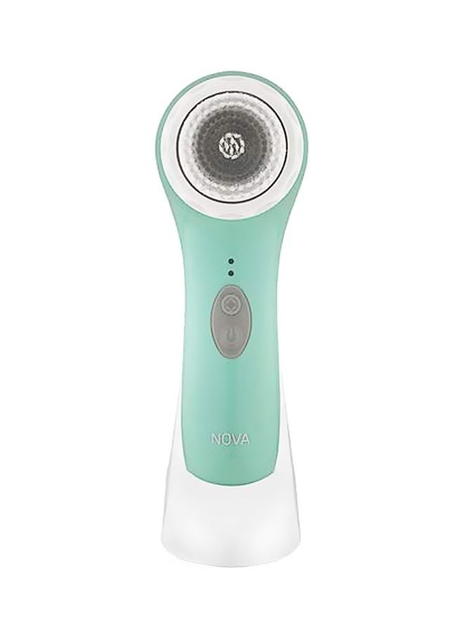 SPA SCIENCES Antimicrobia Face Cleansing And Exfoliating System Green - Image 1