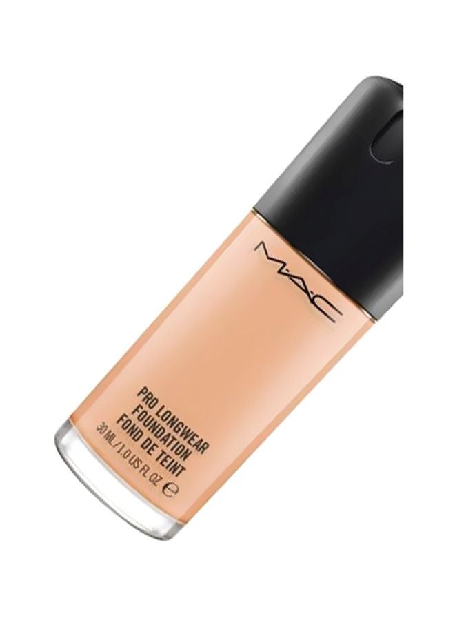 M.A.C Pro Longwear Foundation NW20 - Image 2