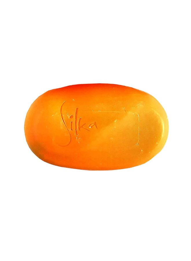 Silka Skin Whitening Soap 135grams - Image 2