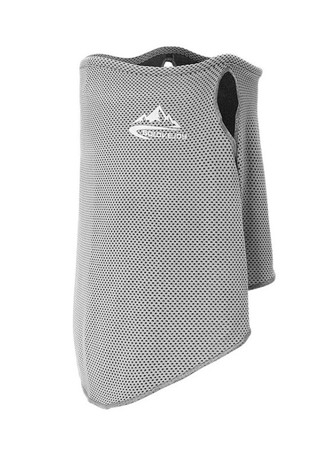 REXCHI Triangle Towel Face Cover 30 x 26 x 1cm