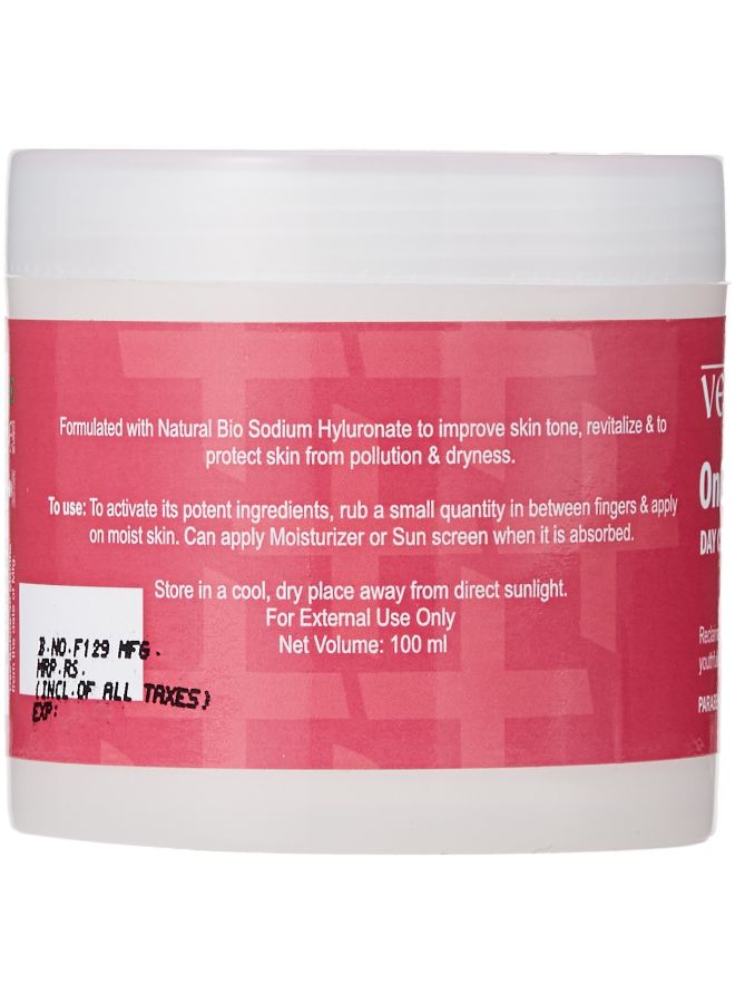 Vedicline Onglow Day Cream - Image 2