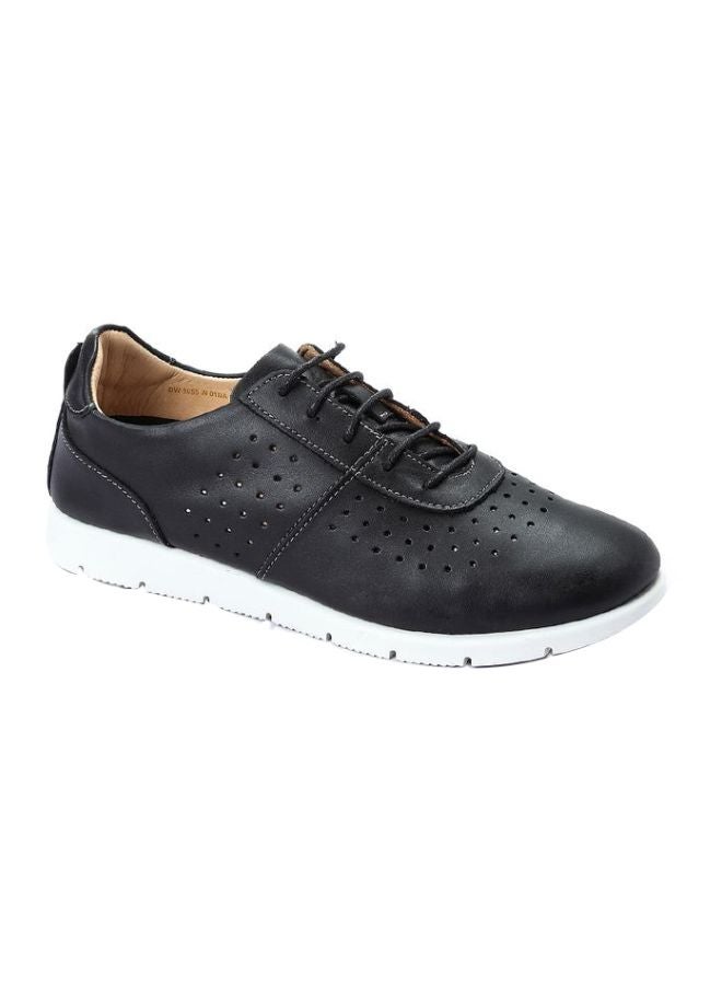 Darkwood Lace-up Sneakers Black - Image 1