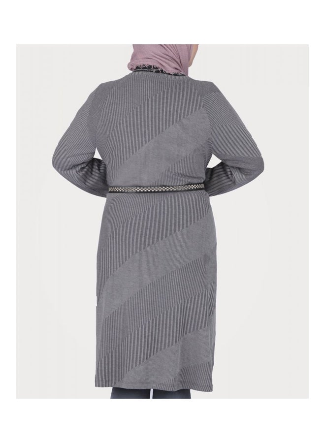 Vogue Egypt Casual Raglan Full Sleeves Knitted Dress Grey  - Image 2