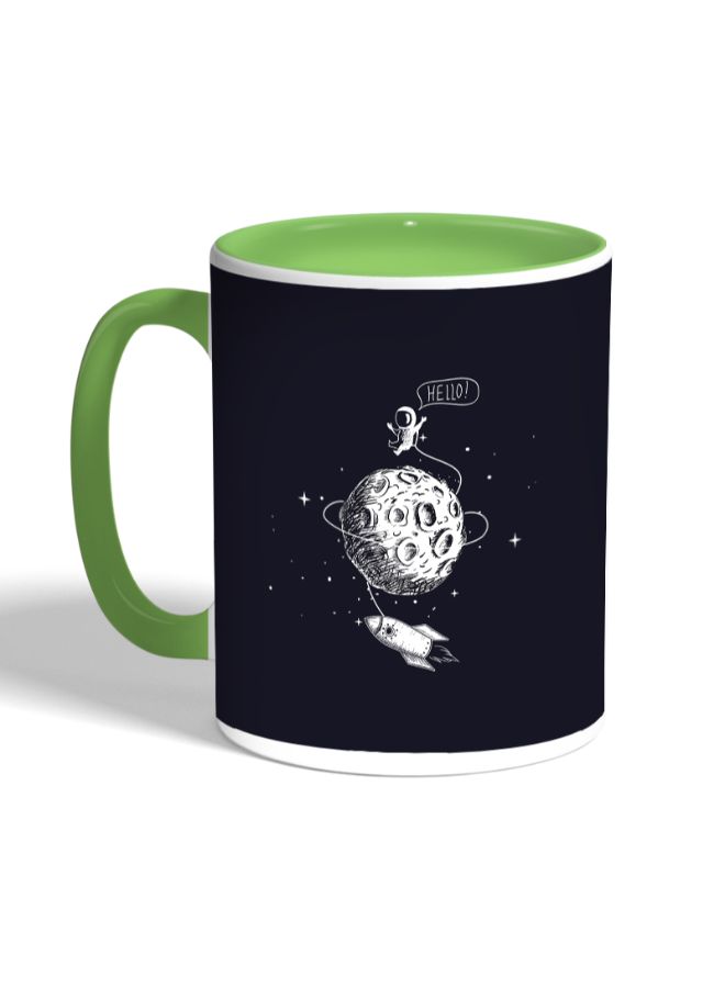 ديكالاك مج قهوة مزين بطبعة رائد فضاء أسود/أخضر - Image 3