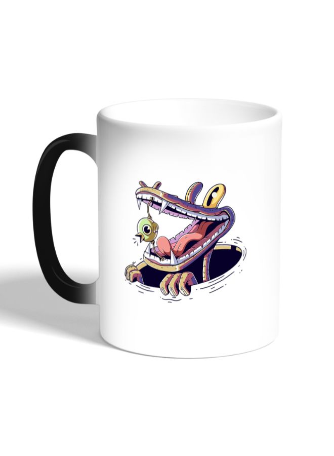 ديكالاك مج قهوة مزين بطبعة تمساح وعصفور أبيض/ أسود - Image 3